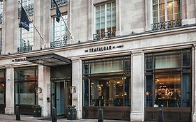 ザ トラファルガー セント ジェームズ ロンドン キュリオ コレクション バイ ヒルトン